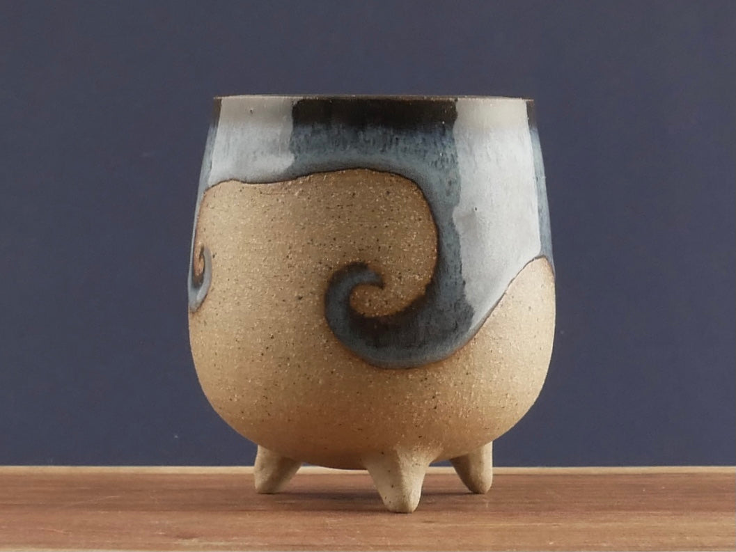 Handmade Tripod Pottery Cup - Ocean Wave (Light Blue)